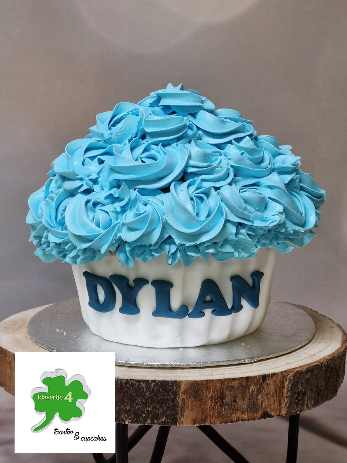 Giant cupcake