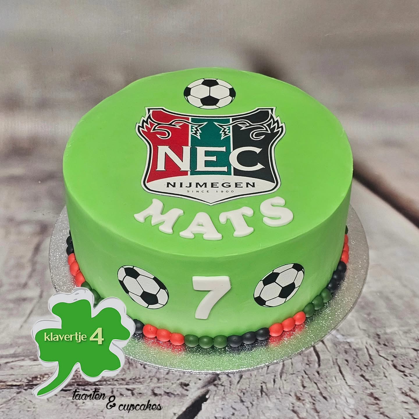 NEC Nijmegen taart